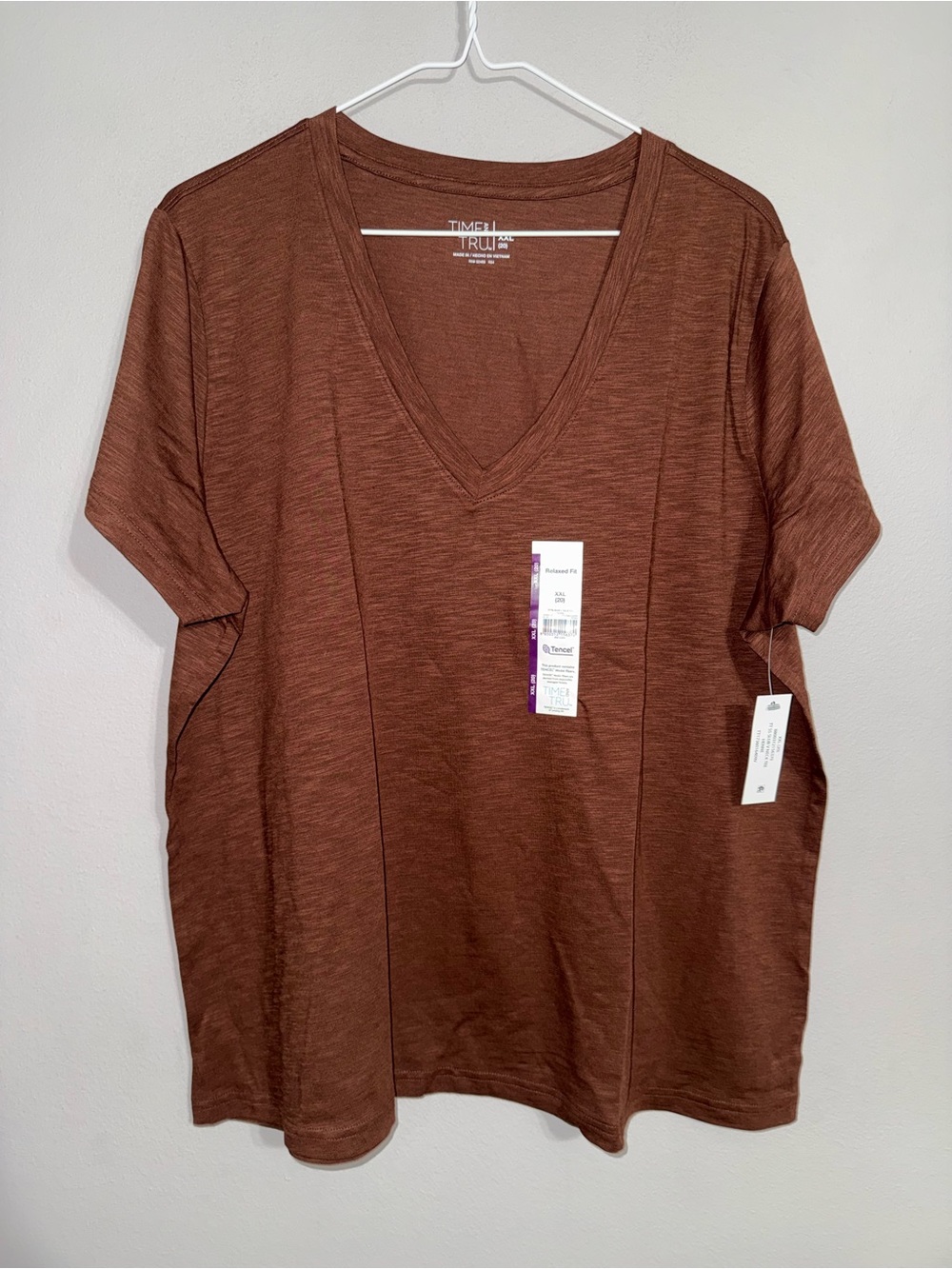 Time and Tru Women’s Brown V-Neck Tee XXL